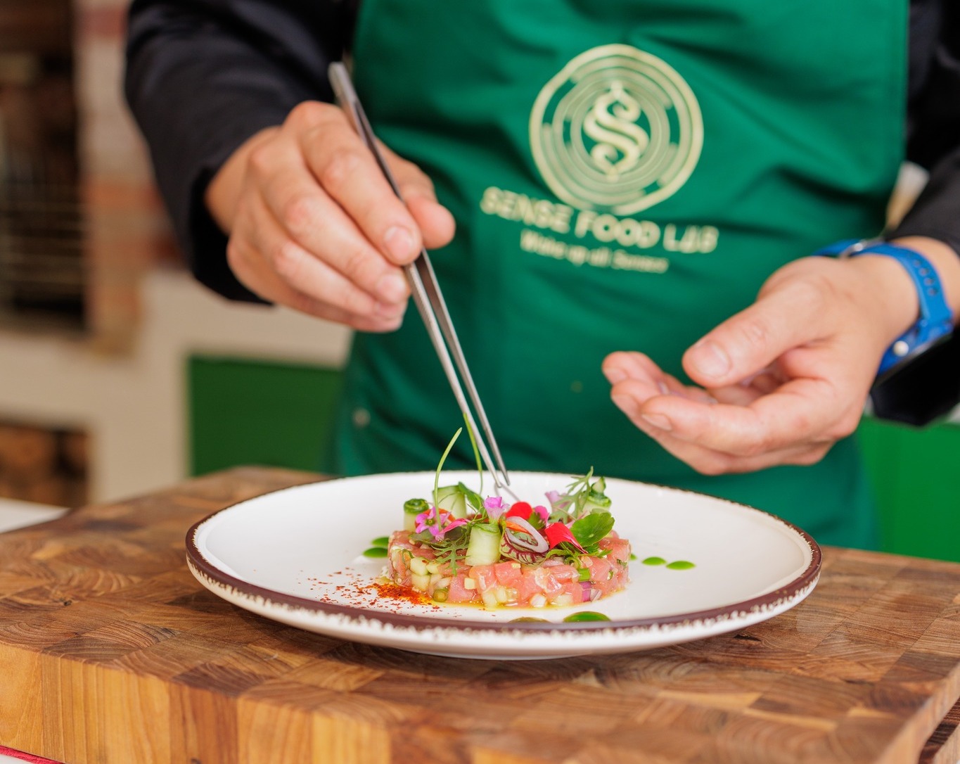 sense food lab fine dining